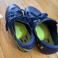 adidas サッカーシューズの画像