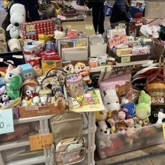 10/13(祝・月)ガレージセール開催