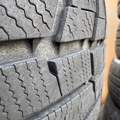 215/65R16 冬タイヤ 4本の画像