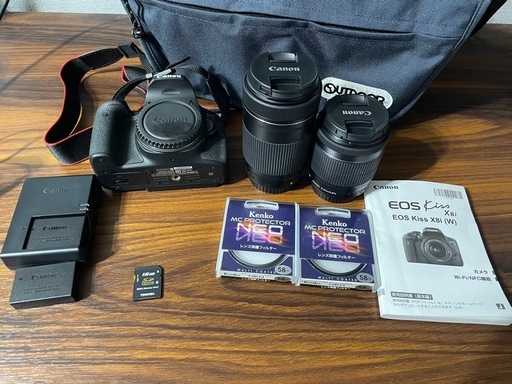 【引越し急ぎ特価】canon eos kiss x8i ダブルズームキット