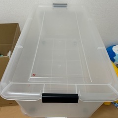 衣装ケースの画像
