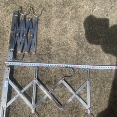 アルミ製軒下物干しの画像
