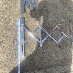 アルミ製軒下物干しの画像