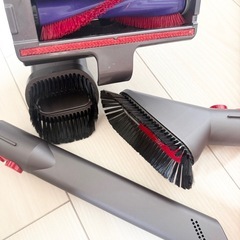 ダイソン v10 fluffyの画像