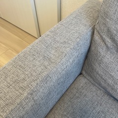 ３人がけソファ　グレーの画像