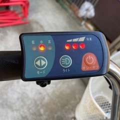 電動アシスト三輪車の画像