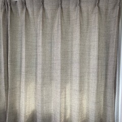 ニトリ　遮熱カーテン、レースカーテンセットの画像