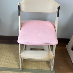 ITOKI 学習机の画像