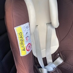 エールべべ　回転　チャイルドシート　の画像