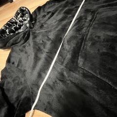 もこもこ　パーカー　フード付き　黒　ブラック　3Lの画像