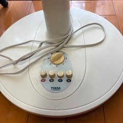 扇風機とヒーターの画像