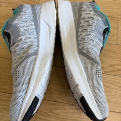 キッズスニーカー 22cmの画像