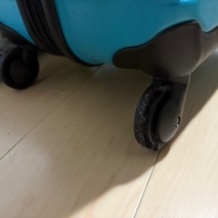 スーツケースの画像