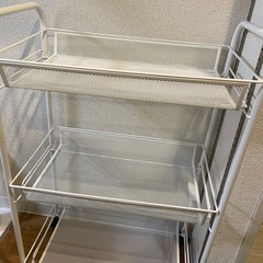 【購入済み】 IKEA イケア ワゴン ホワイト 白 26x48x77cm HORNAVAN ホールナヴァン インテリア 収納家具 キッチン収納 キッチンワゴン おしゃれ シンプル 北欧 かわいい カートの画像
