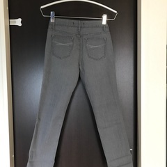 GAP グレージーンズの画像