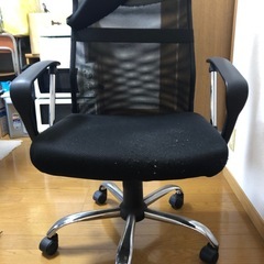 デスクチェアの画像