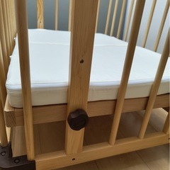 ファルスカ　ベビーベッドの画像