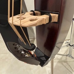 YAMAHA SLB200LTD スタンド付属の画像