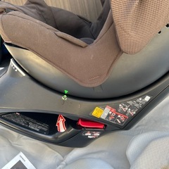 エールべべ・クルットNT チャイルドシートの画像