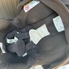 エールべべ・クルットNT チャイルドシートの画像