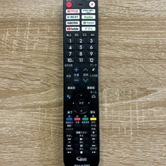 SHARP 液晶テレビ　32型　2020年の画像