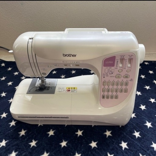 家庭用ミシン　LS701