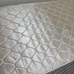 シングルサイズコイルマットレスの画像