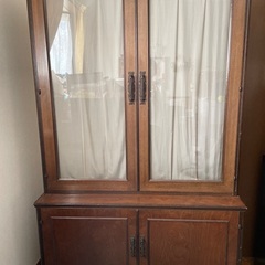  レトロ　本棚の画像
