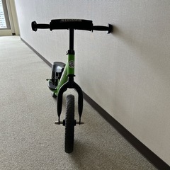 ストライダー 緑の画像