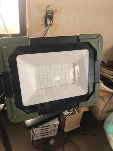 すっごい明るい電気！撮影用？？
