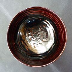 ☆美品 鎌倉彫 弥生汁椀 曙塗 和食器 黒×赤 お椀 直径11.7cm 高さ7.2cm 漆器 漆芸品 札幌 北20条店の画像