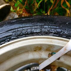 タイヤ＆ホイール（中古）：付属品としてスペアタイヤ（未使用）の画像