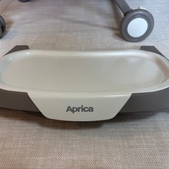 【ハイローチェア】アップリカの画像