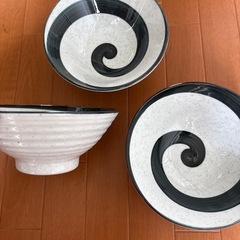 どんぶり　三点セットの画像