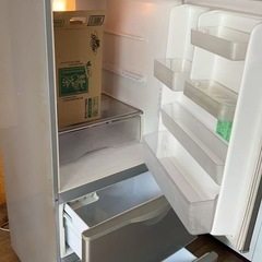 冷蔵庫の画像