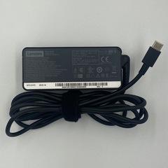 Lenovo ノートパソコン用の純正 45W Type-C 充電器（型番：ADLX45YDC2D）です。 動作確認済みで安心してお使いいただけます。の画像