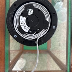 De'Longhi ブラック 電気ケトルの画像