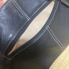 9/15ガレージセール 革のバックの画像