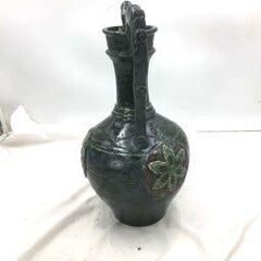 【❗️✨存在感抜群✨❗️】インテリア花瓶 🏺装飾壺オブジェ🌟 ダークグリーン釉薬×花文様エンボス✨の画像