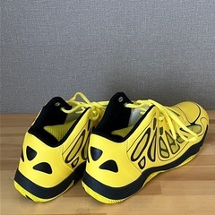 スニーカーの画像