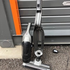 充電式掃除機　汚れ有りますが使えますの画像