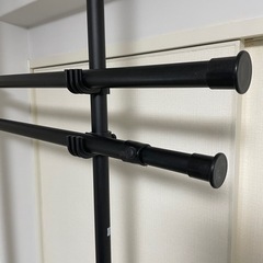 山善 突っ張り ハンガーラック 2段 幅97.5-166 高さ200-280cmの画像