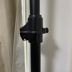 山善 突っ張り ハンガーラック 2段 幅97.5-166 高さ200-280cmの画像