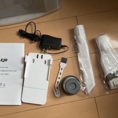 値下げ対応可能⭐️コードレス掃除機 45分稼働 45000Pa 3段階吸引 スティックの長さ調整可能　自立可能 未使用品 充電ステーションなど付属品あり⭐️の画像