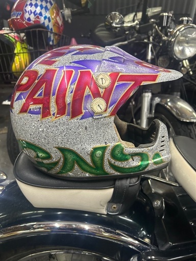 安いバイクも出品中！ワンオフヘルメット