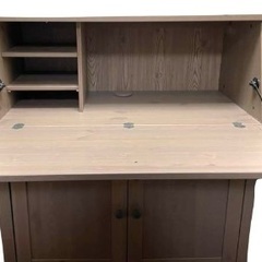 IKEA ライティングデスク ビューローの画像