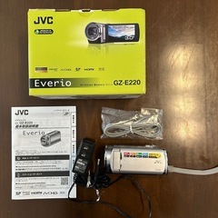JVC Everio GZ-E220 ビデオカメラ 本体の画像