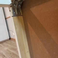 IKEA EMHULT テーブルの画像