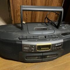 今では貴重なラジカセ　aiwaの画像