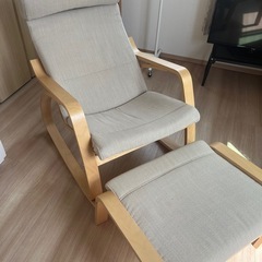 IKEAポエングチェアの画像
